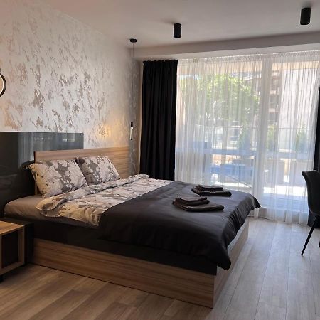 A-Brilliant, New! Spacious & Modern Apartment In Varna Whit Garage Zewnętrze zdjęcie