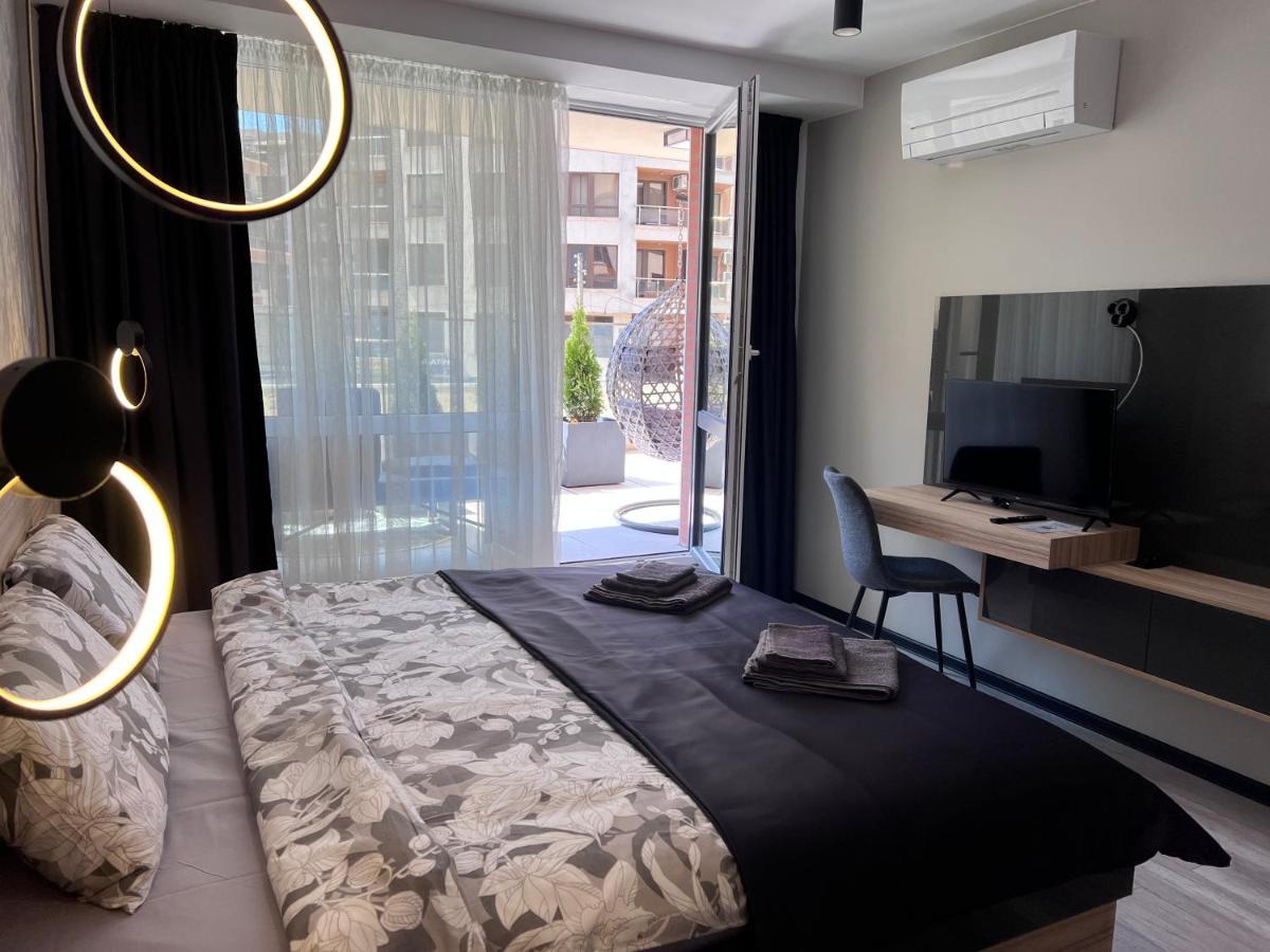 A-Brilliant, New! Spacious & Modern Apartment In Varna Whit Garage Zewnętrze zdjęcie