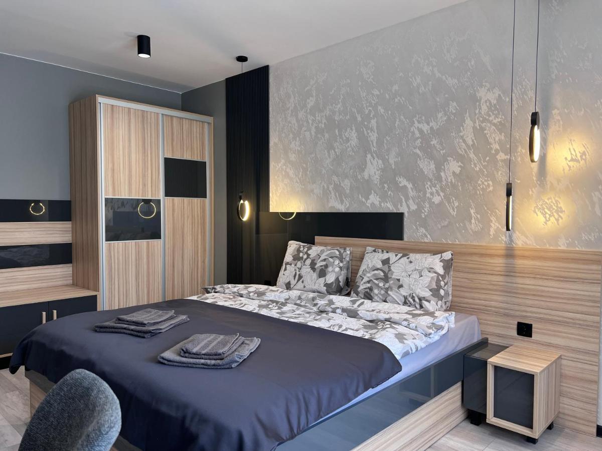 A-Brilliant, New! Spacious & Modern Apartment In Varna Whit Garage Zewnętrze zdjęcie