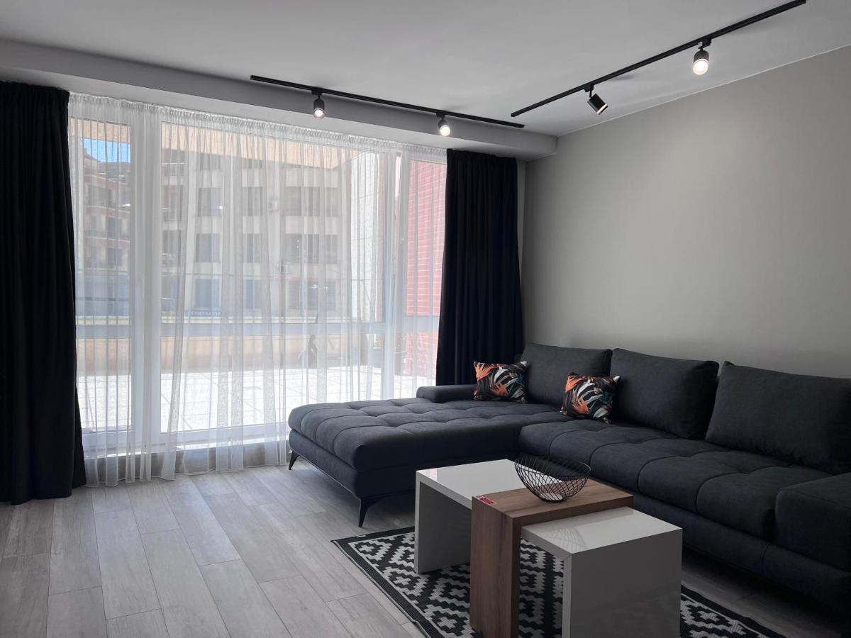 A-Brilliant, New! Spacious & Modern Apartment In Varna Whit Garage Zewnętrze zdjęcie
